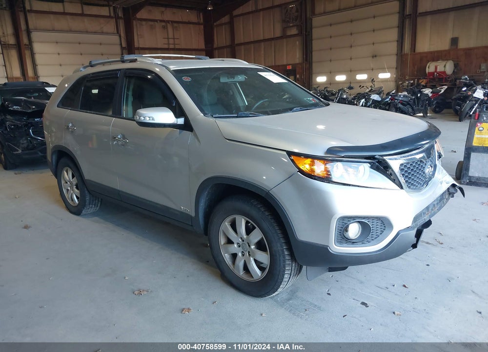 2012 KIA SORENTO LX VIN: 5XYKTDA60CG259791