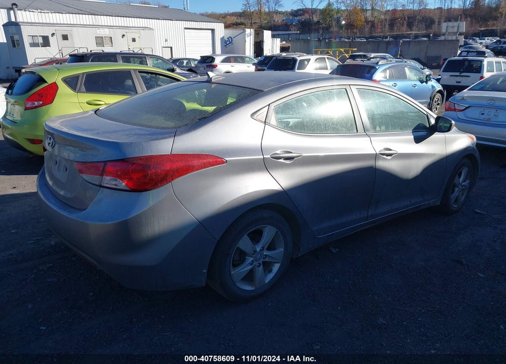 2013 HYUNDAI ELANTRA GLS VIN: KMHDH4AE3DU607306