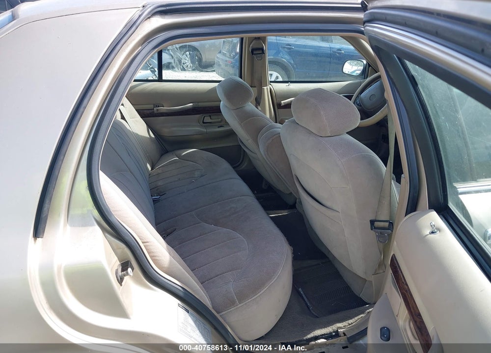1999 MERCURY GRAND MARQUIS GS VIN: 2MEFM74W5XX695530