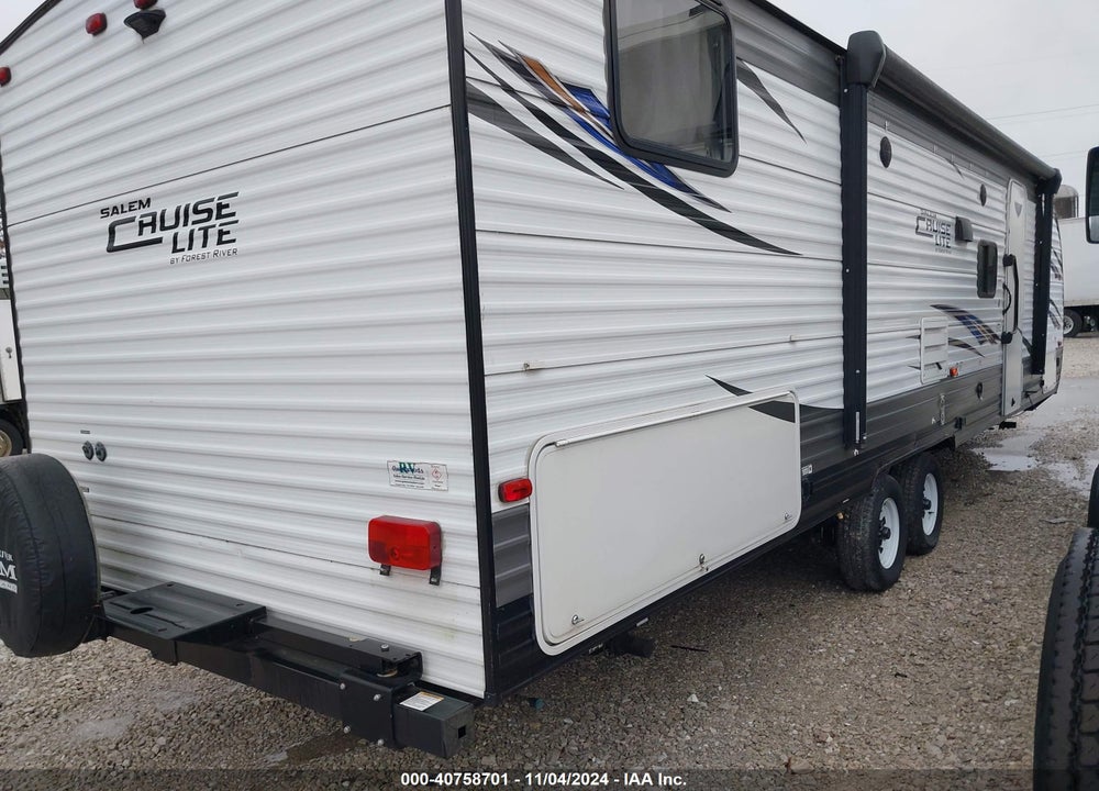 2018 FOREST RIVER SALEM CRUISE LITE VIN: 4X4TSMD28J7416682
