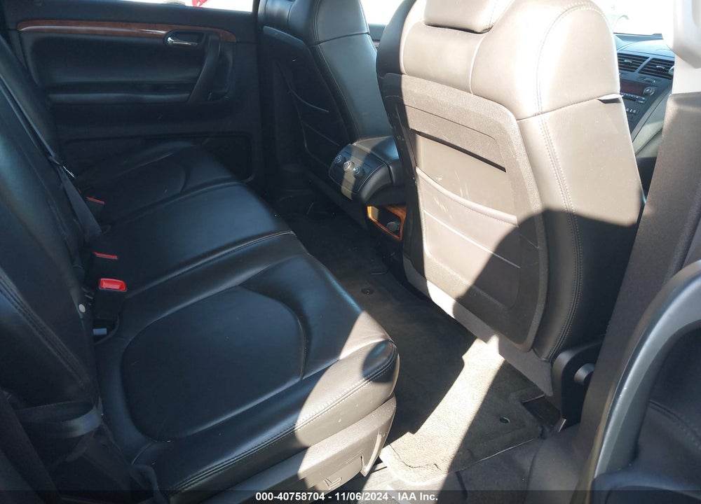 2008 SATURN OUTLOOK XR VIN: 5GZEV33748J307211