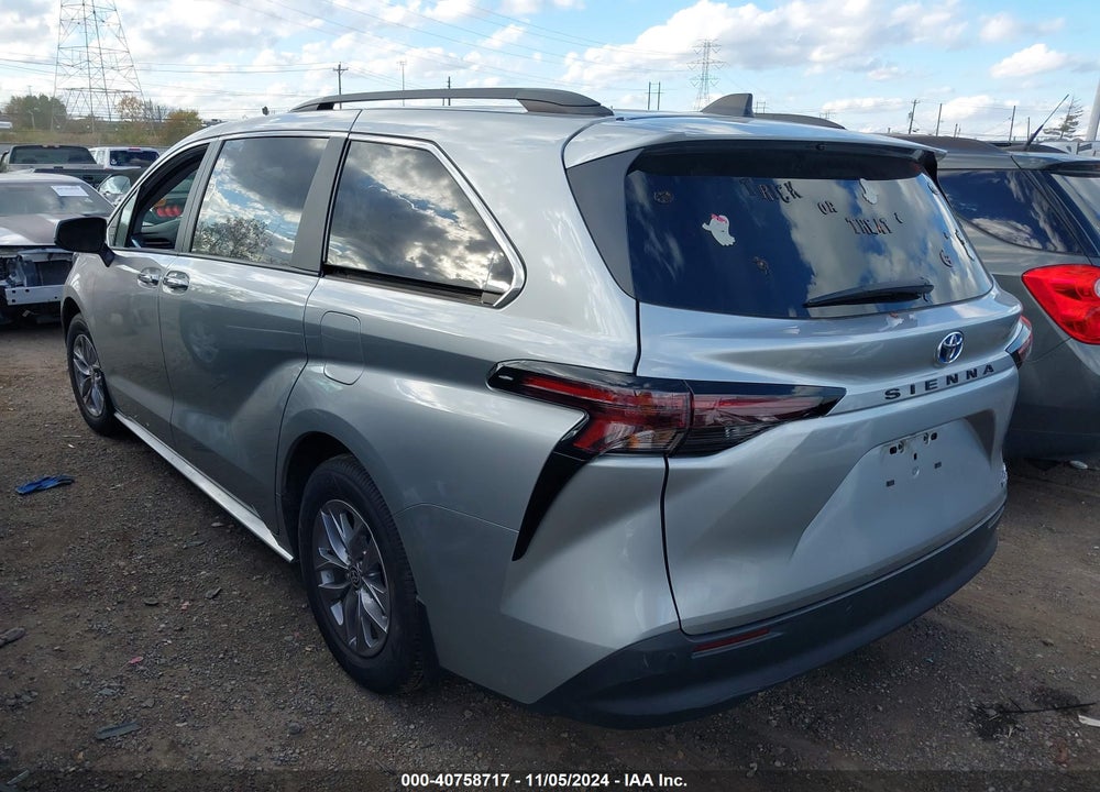 2023 TOYOTA SIENNA XLE VIN: 5TDYRKEC4PS154578