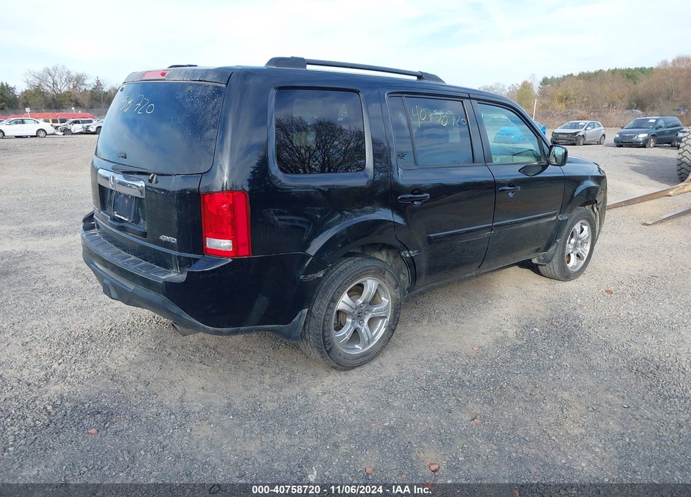 2012 HONDA PILOT EX VIN: 5FNYF4H48CB009017