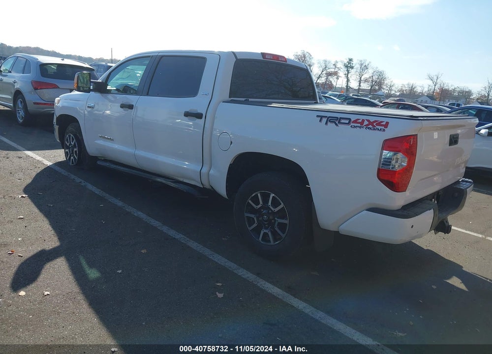 2016 TOYOTA TUNDRA SR5 5.7L V8 VIN: 5TFDY5F10GX524192