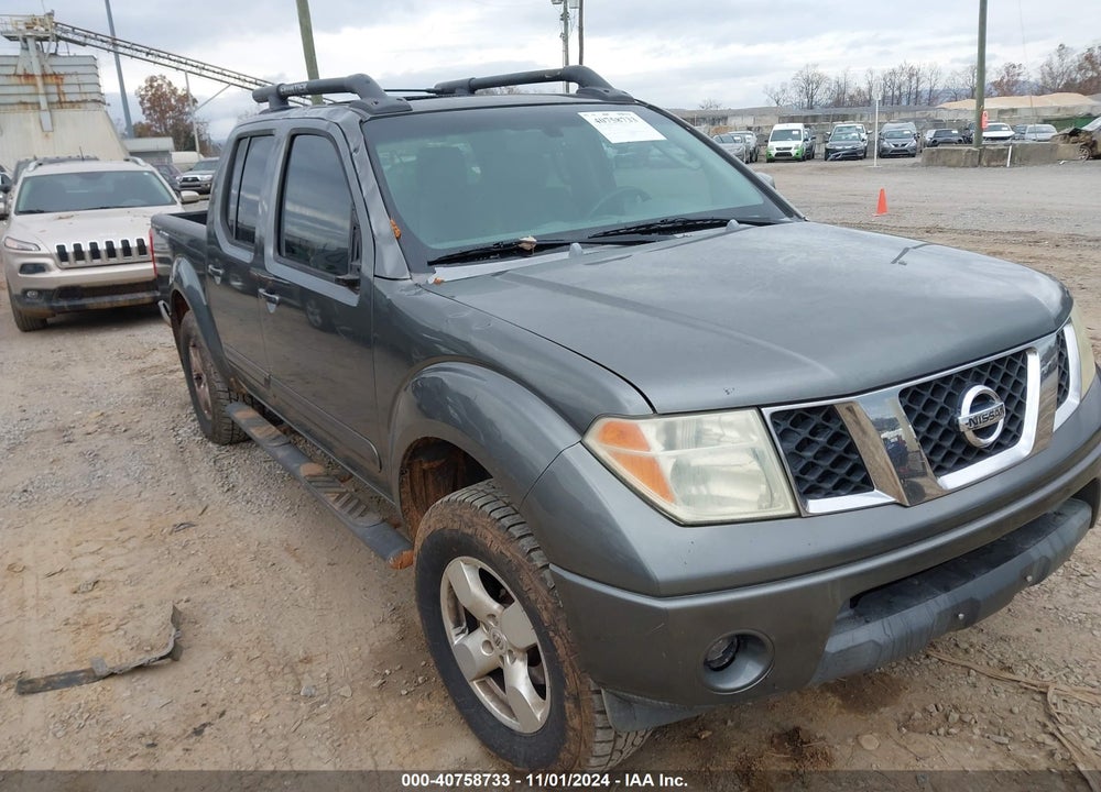 2006 NISSAN FRONTIER LE VIN: 1N6AD07W56C460892