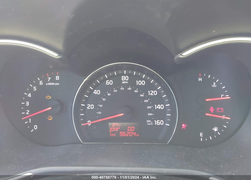 2015 KIA SORENTO LX VIN: 5XYKTDA62FG655676