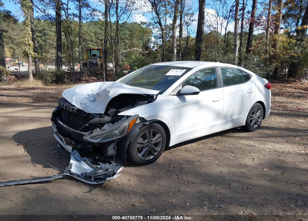 2017 HYUNDAI ELANTRA SE VIN: 5NPD84LF5HH015979