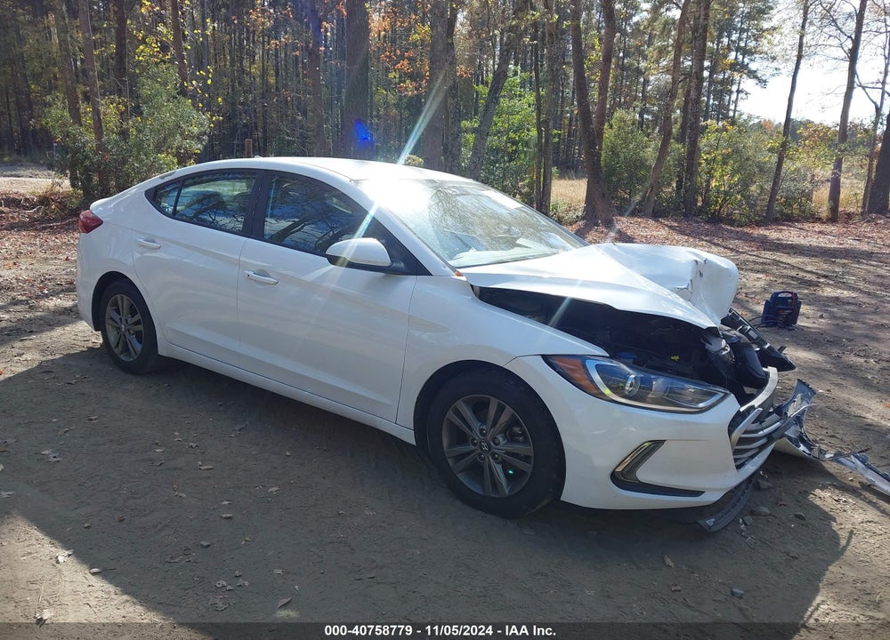 2017 HYUNDAI ELANTRA SE VIN: 5NPD84LF5HH015979