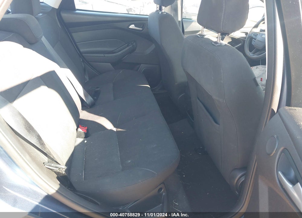 2018 FORD FOCUS SEL VIN: 1FADP3H2XJL223222