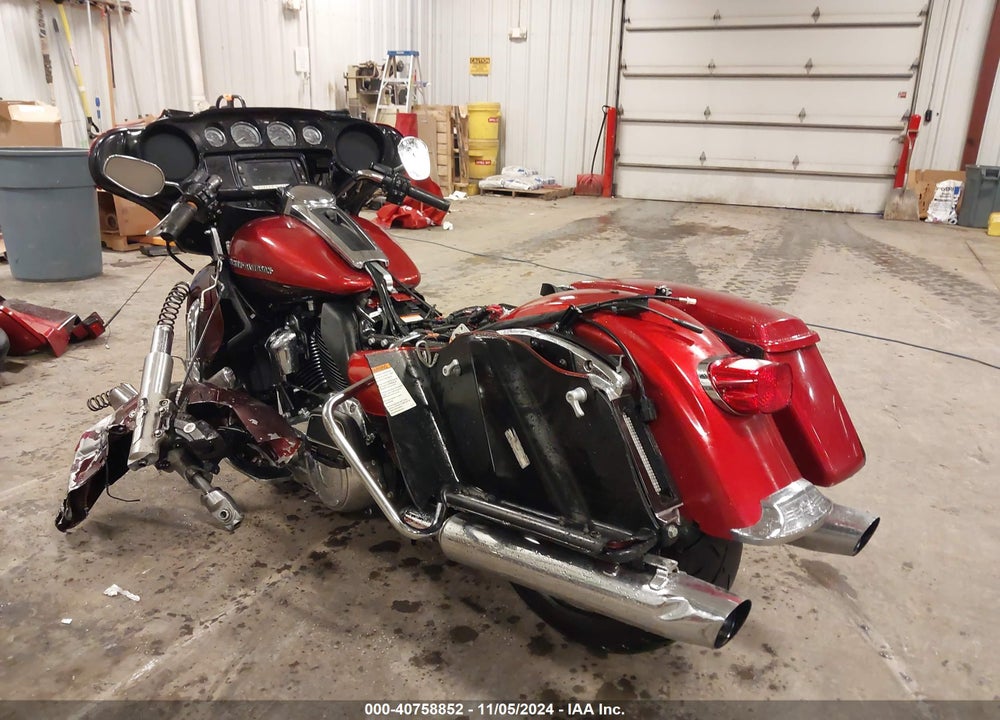 2018 HARLEY-DAVIDSON FLHTK ULTRA LIMITED VIN: 1HD1KED15JB657993