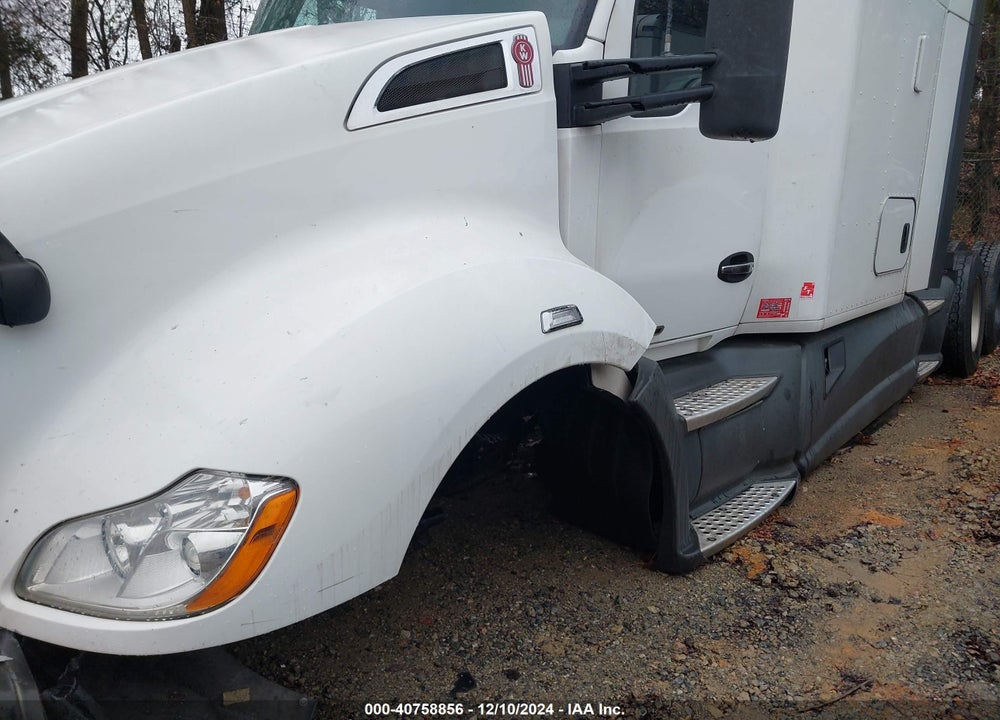 2018 KENWORTH T680 VIN: 1XKYDP9X9JJ214212