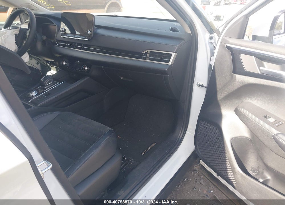 2024 MITSUBISHI OUTLANDER SE 2.5 2WD VIN: JA4J3VA85RZ021376