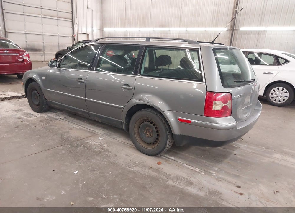 2002 VOLKSWAGEN PASSAT GLS VIN: WVWVD63B42E409005