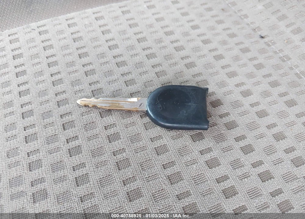 2006 FORD FOCUS ZX4 VIN: 1FAHP34N36W221772