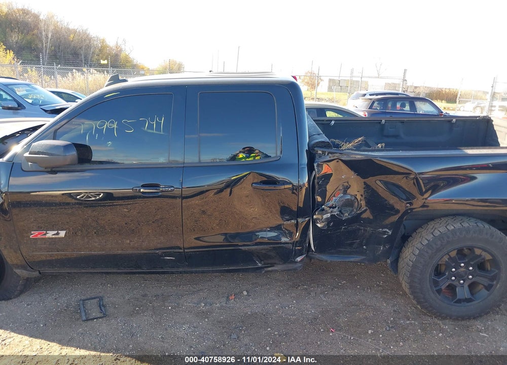 2018 CHEVROLET SILVERADO 1500 2LT VIN: 1GCVKREC5JZ353726