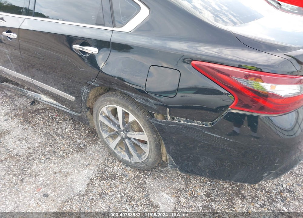 2017 NISSAN ALTIMA 2.5 SR VIN: 1N4AL3APXHN304790