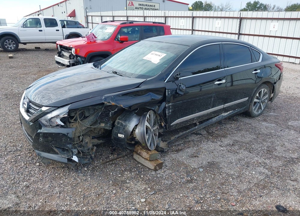 2017 NISSAN ALTIMA 2.5 SR VIN: 1N4AL3APXHN304790