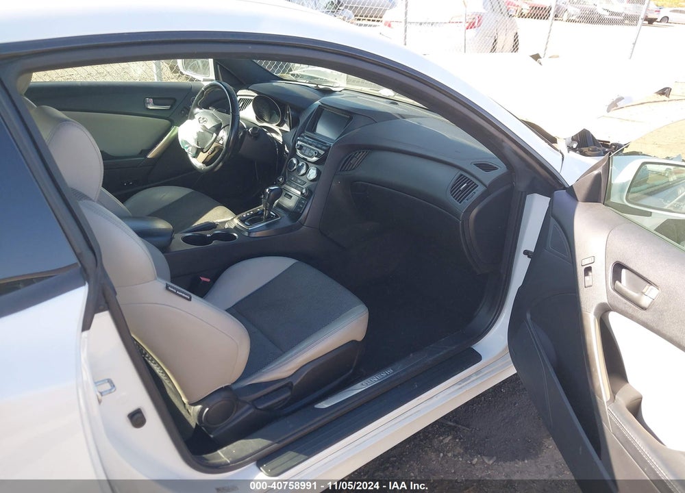 2013 HYUNDAI GENESIS 2.0T PREMIUM VIN: KMHHT6KD4DU097131