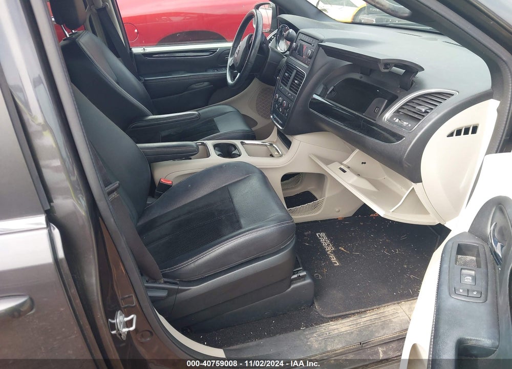 2017 DODGE GRAND CARAVAN SXT VIN: 2C4RDGCG4HR557914