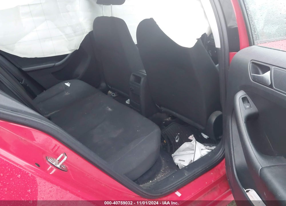 2015 VOLKSWAGEN JETTA 2.0L S VIN: 3VW2K7AJ8FM251256