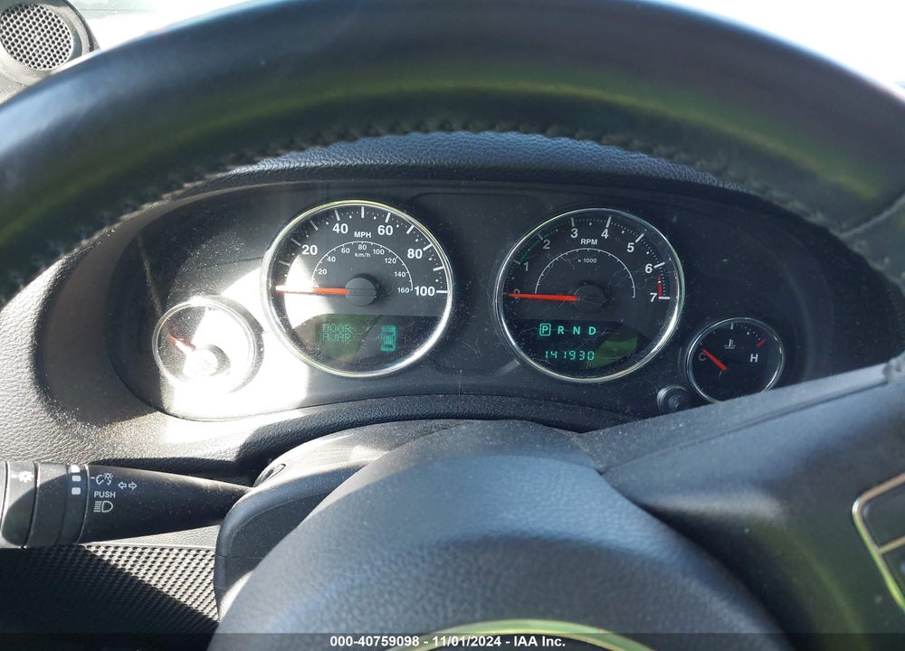 2014 JEEP WRANGLER UNLIMITED SAHARA VIN: 1C4BJWEG7EL204363