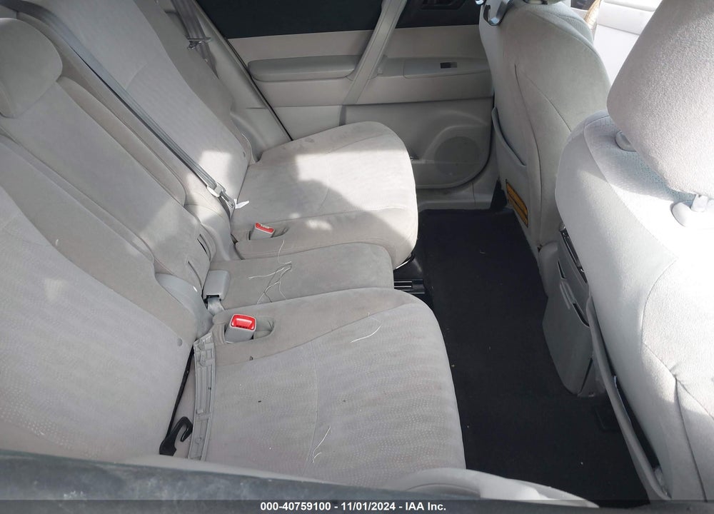2013 TOYOTA HIGHLANDER BASE V6 (A5) VIN: 5TDBK3EH7DS272664