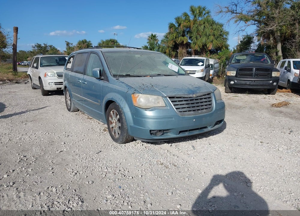 2009 CHRYSLER TOWN & COUNTRY TOURING VIN: 2A8HR54X79R657032