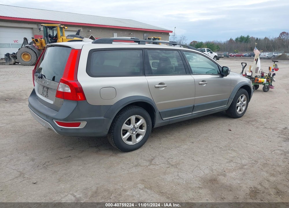 2008 VOLVO XC70 3.2 VIN: YV4BZ982381016110