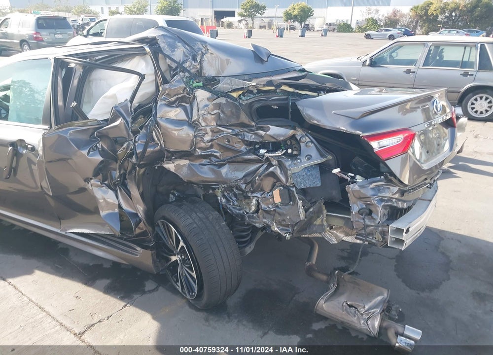 2020 TOYOTA CAMRY SE HYBRID VIN: 4T1J31AK3LU523085
