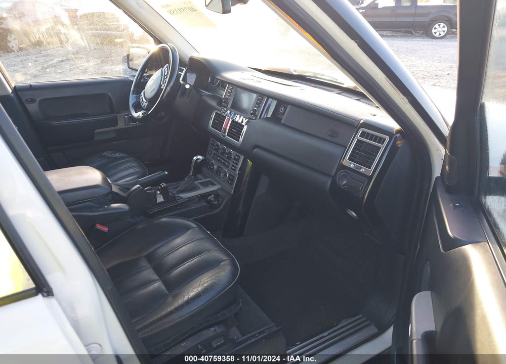 2006 LAND ROVER RANGE ROVER VIN: SALMF13426A231675