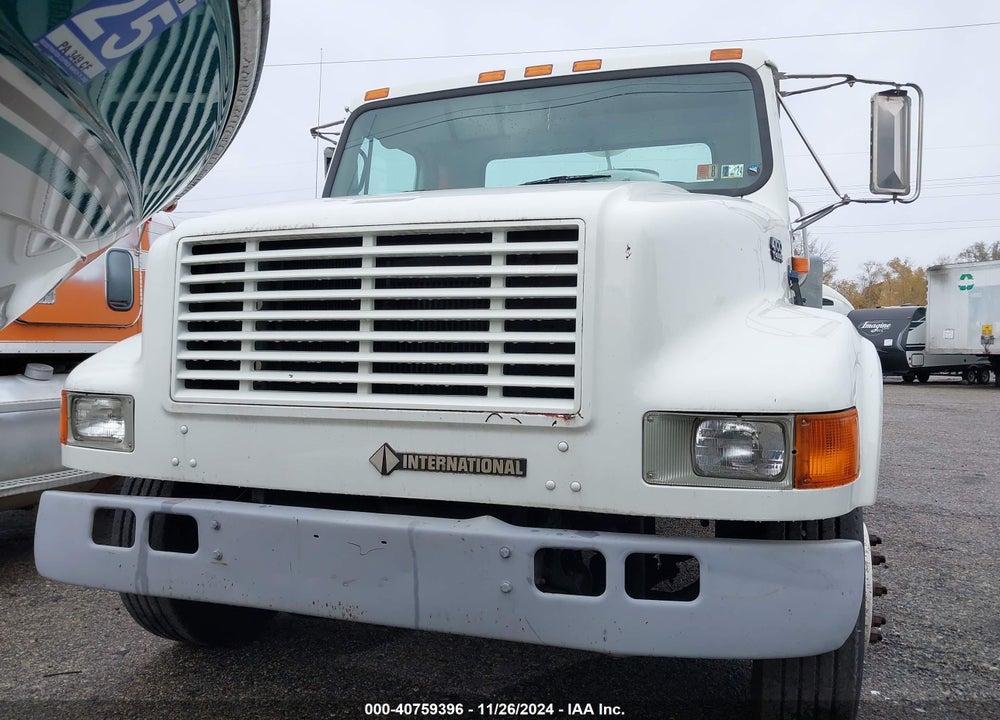 2002 INTERNATIONAL 4000 4700 VIN: 1HTSCABM42H541095