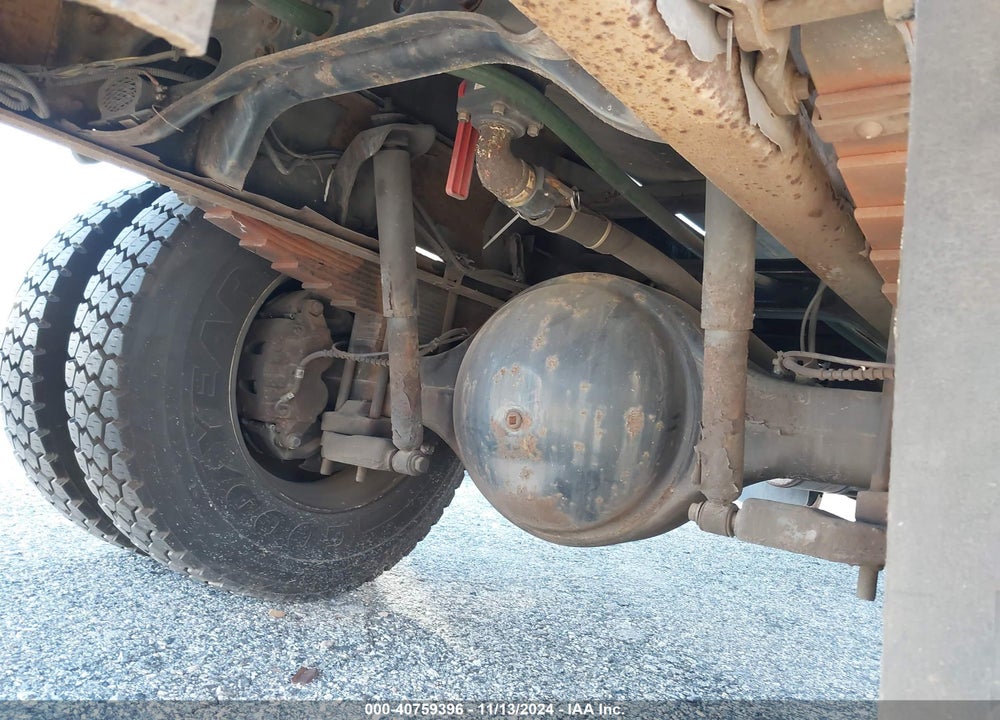 2002 INTERNATIONAL 4000 4700 VIN: 1HTSCABM42H541095