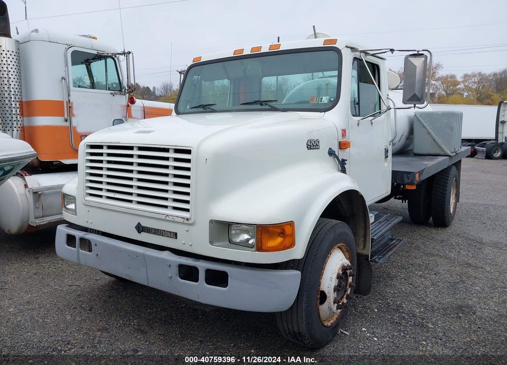 2002 INTERNATIONAL 4000 4700 VIN: 1HTSCABM42H541095