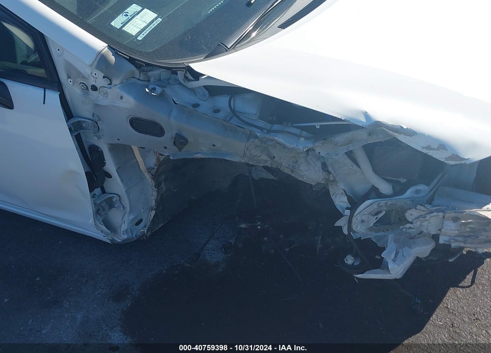 2014 HONDA CIVIC LX VIN: 19XFB2F56EE224729