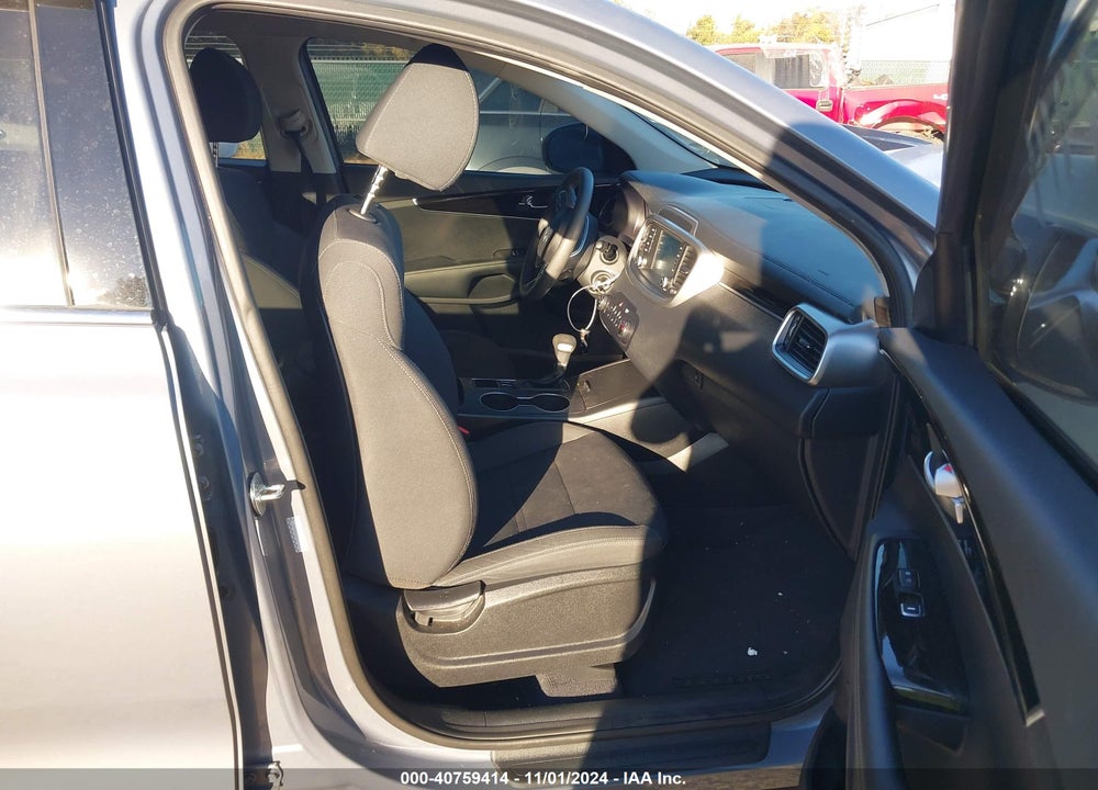 2020 KIA SORENTO 2.4L L VIN: 5XYPG4A39LG712239