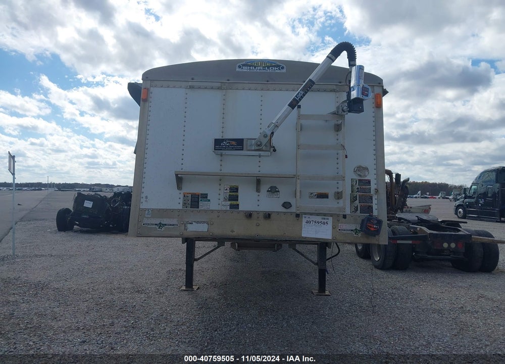 2005 WILSON TRAILER CO --- VIN: 1W1SAFYW65A241246
