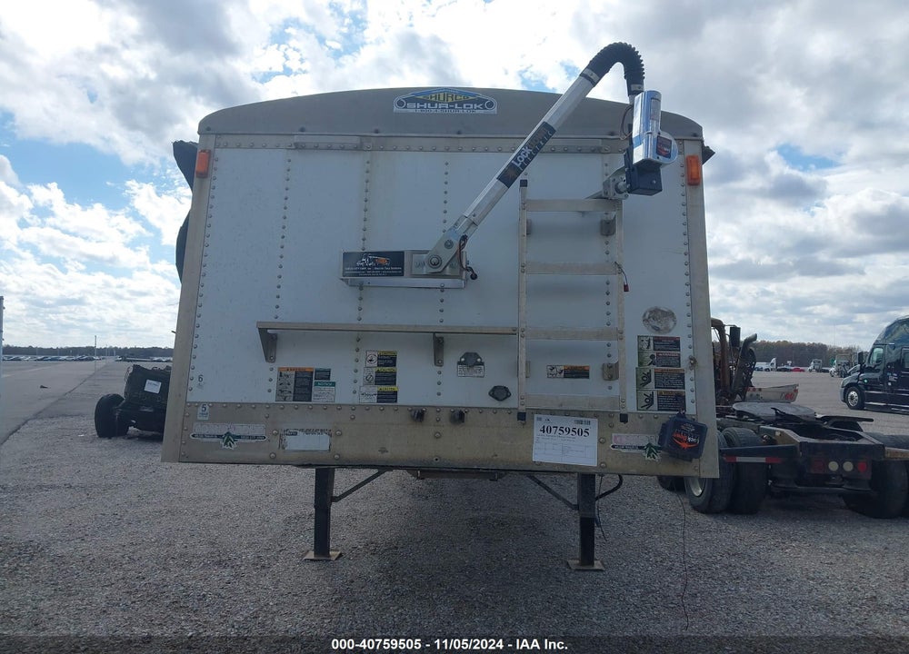 2005 WILSON TRAILER CO --- VIN: 1W1SAFYW65A241246