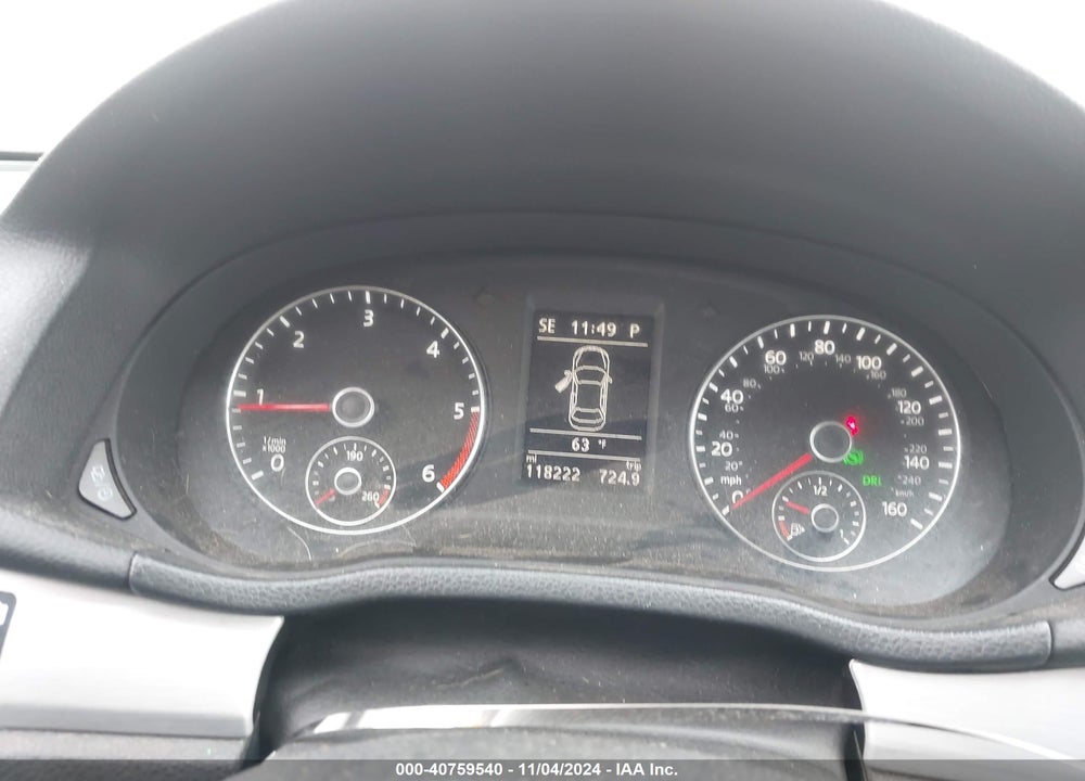 2013 VOLKSWAGEN PASSAT 2.0L TDI SE VIN: 1VWBN7A38DC032045