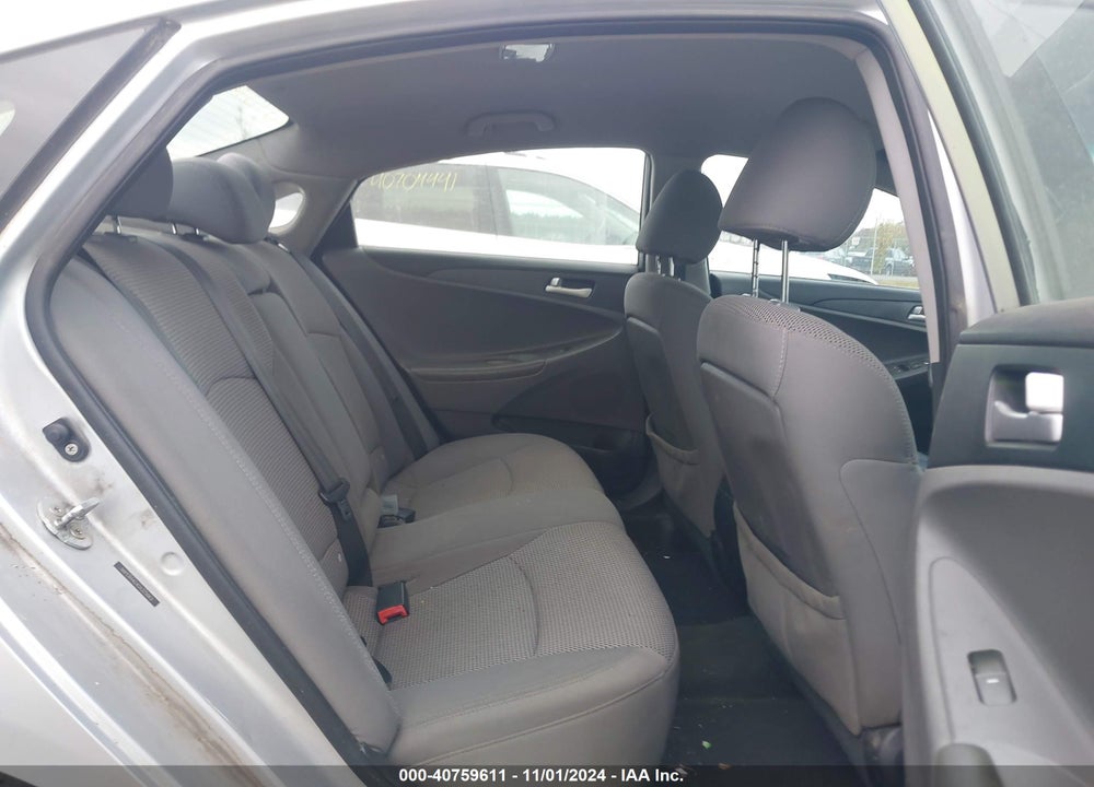 2012 HYUNDAI SONATA GLS VIN: 5NPEB4AC4CH325063