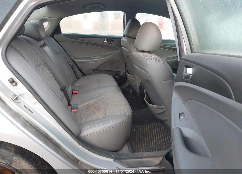2011 HYUNDAI SONATA SE 2.0T VIN: 5NPEC4AB2BH279445