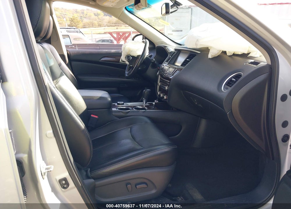 2015 NISSAN PATHFINDER SL VIN: 5N1AR2MM0FC641039