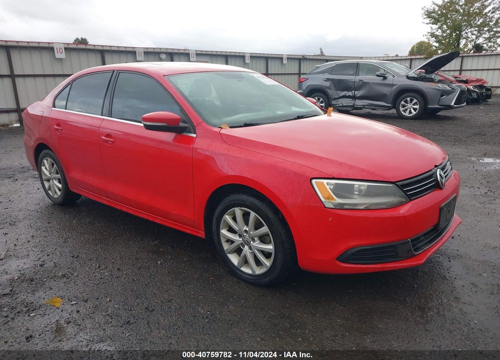 2013 VOLKSWAGEN JETTA SE W/CONVENIENCE/SUNROOF VIN: 3VWDP7AJ7DM350318