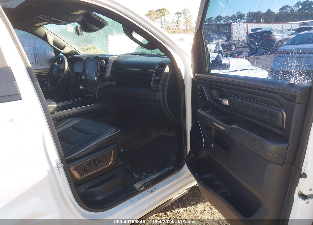 2022 RAM 1500 LIMITED 4X4 5'7 BOX VIN: 1C6SRFHT7NN133730