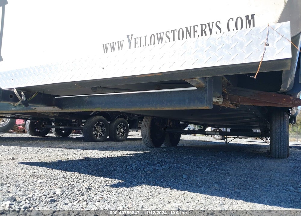 2013 YELLOWSTONE OTHER VIN: 1NL1YFR29D1075116