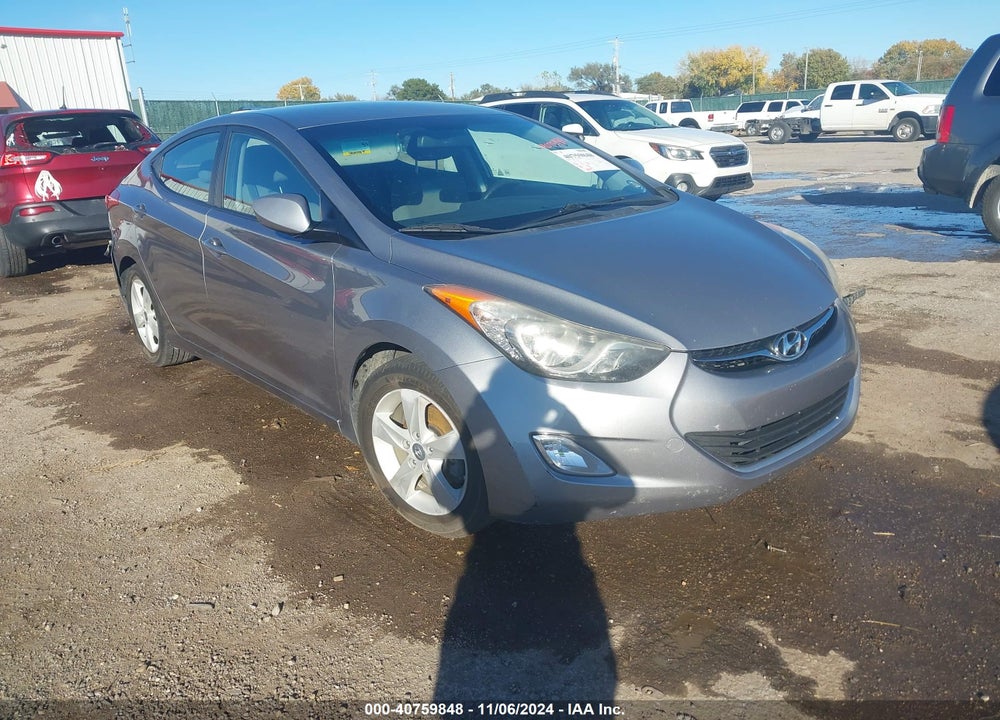 2013 HYUNDAI ELANTRA GLS VIN: KMHDH4AE0DU905411