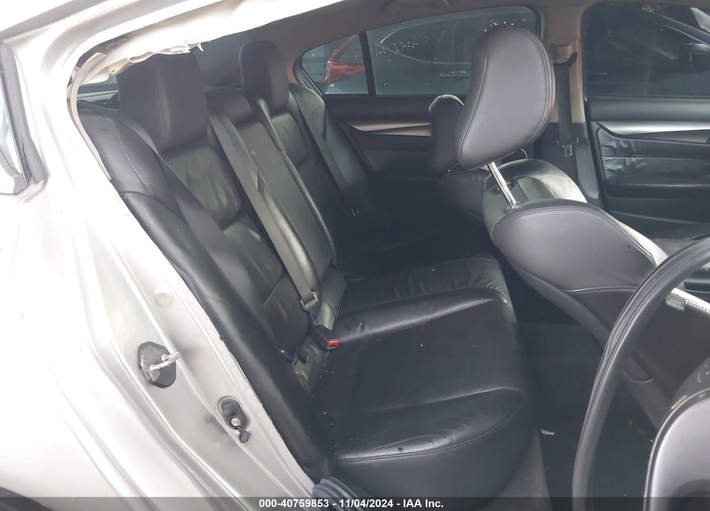 2010 ACURA TL 3.5 VIN: 19UUA8F54AA011550