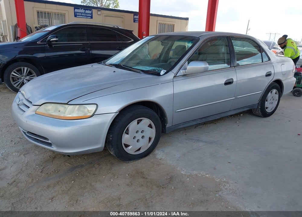 2002 HONDA ACCORD 3.0 LX VIN: 1HGCG16482A022397