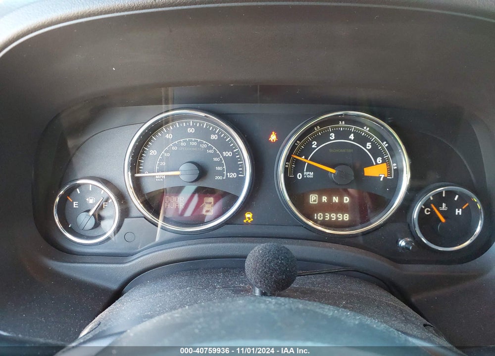 2014 JEEP COMPASS LATITUDE VIN: 1C4NJDEB1ED501063