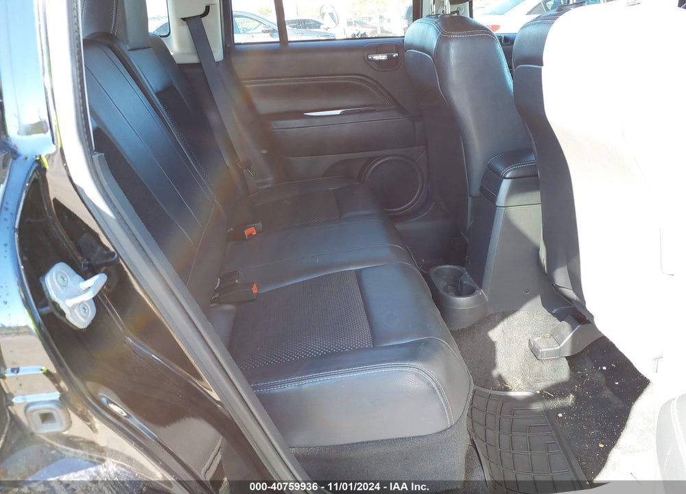 2014 JEEP COMPASS LATITUDE VIN: 1C4NJDEB1ED501063