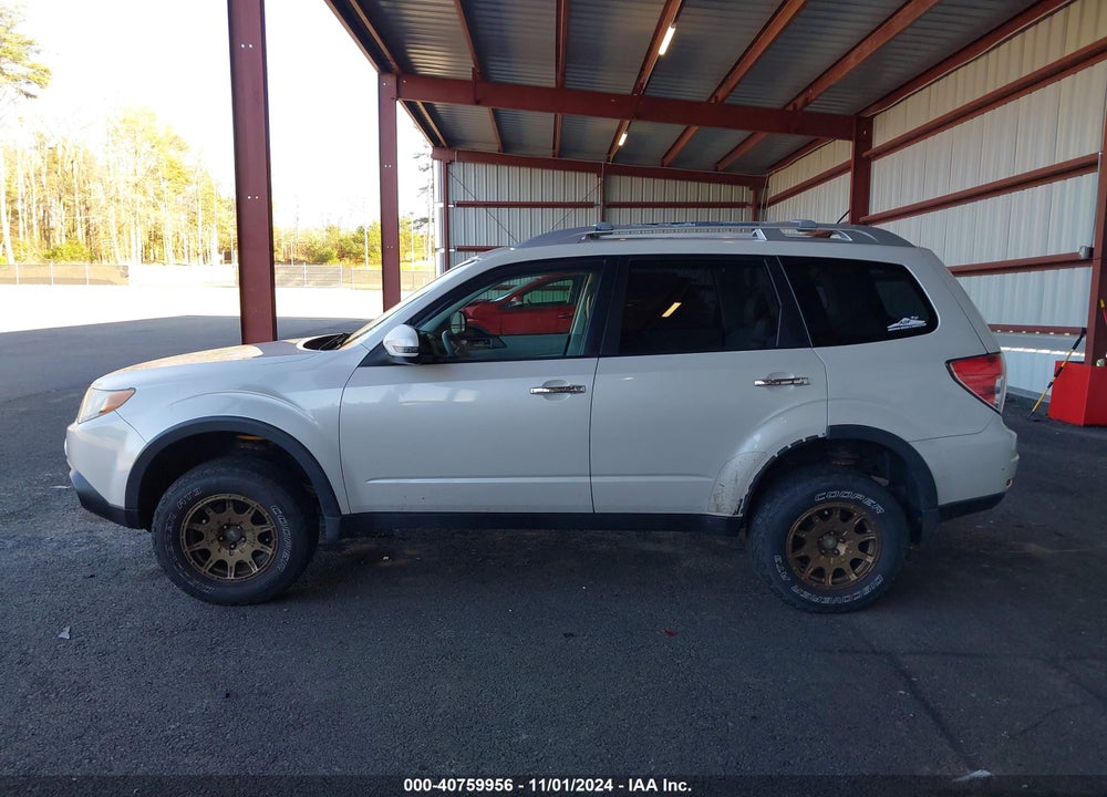 2011 SUBARU FORESTER 2.5X TOURING VIN: JF2SHAGCXBH747814